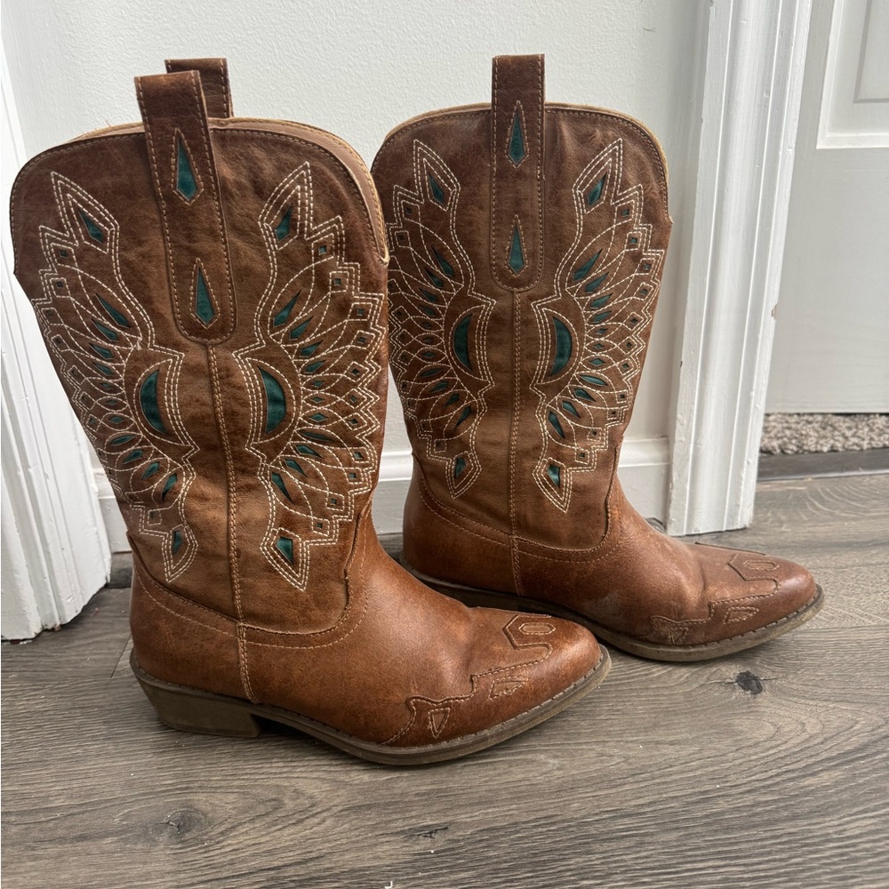 Brown cowboy boots
